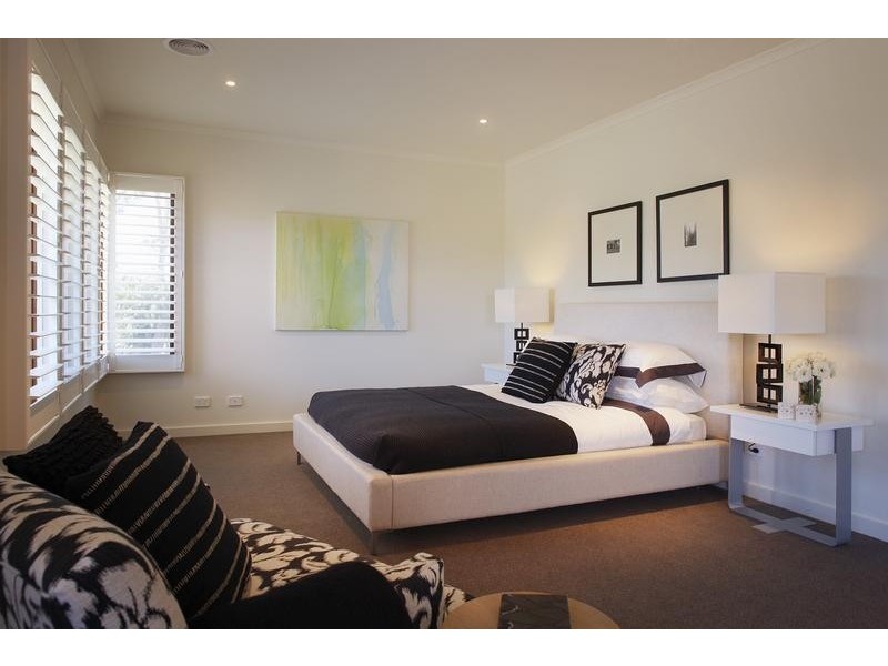 10 Charlottes Way, Forest Hill VIC 3131