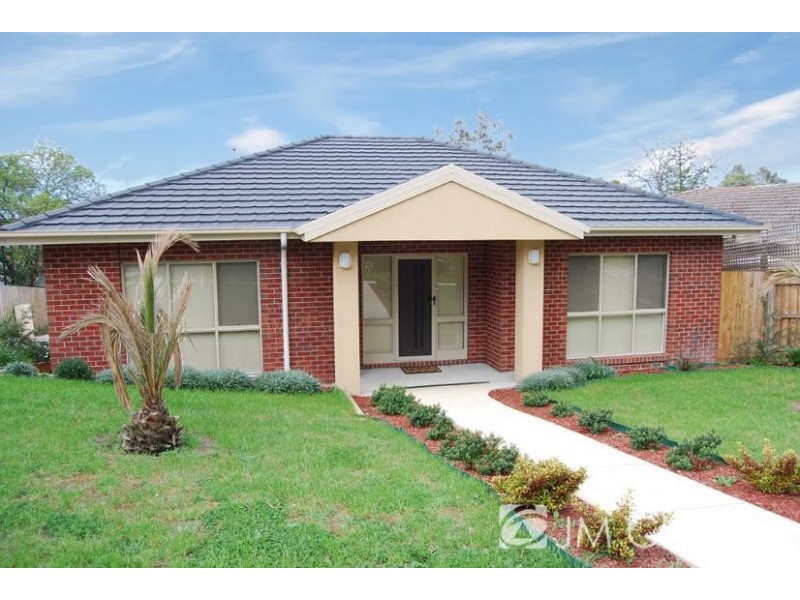 1/11 View Road, Vermont VIC 3133