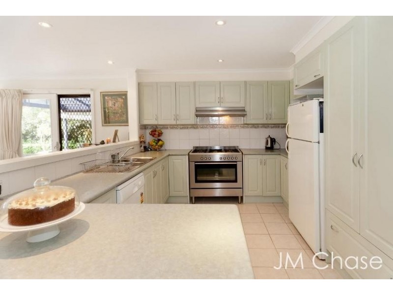 4 Chadwick Place, Vermont South VIC 3133