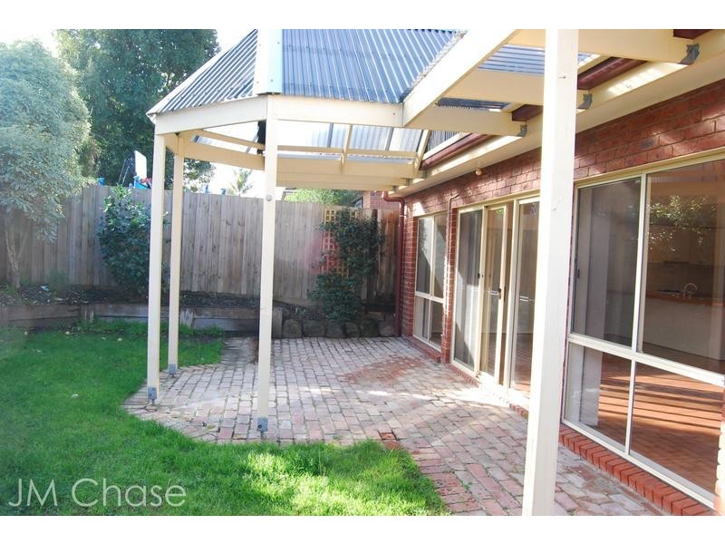 13 Candlebark Lane, Nunawading VIC 3131