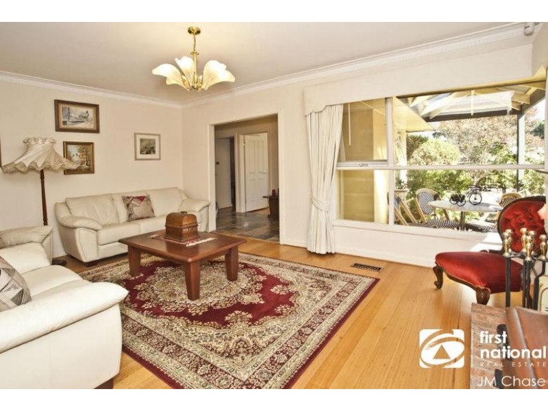 18 Mill Avenue, Forest Hill VIC 3131