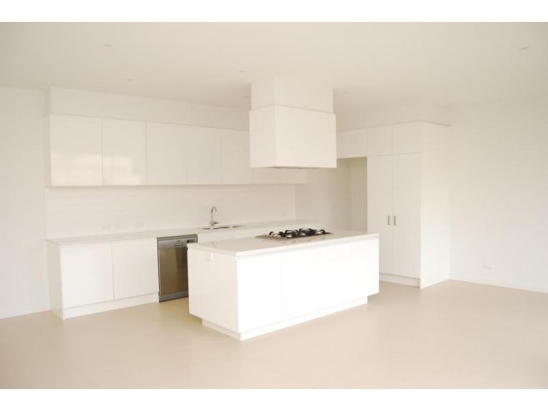 241 Mahoneys Road, Forest Hill VIC 3131