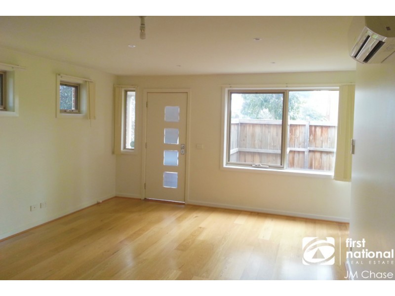 102 Ormond Road, Clayton VIC 3168