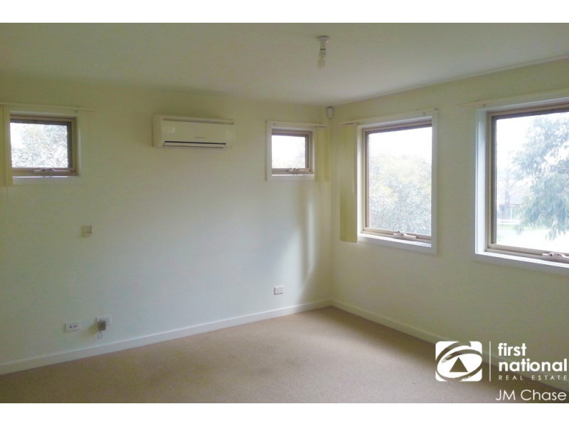 102 Ormond Road, Clayton VIC 3168