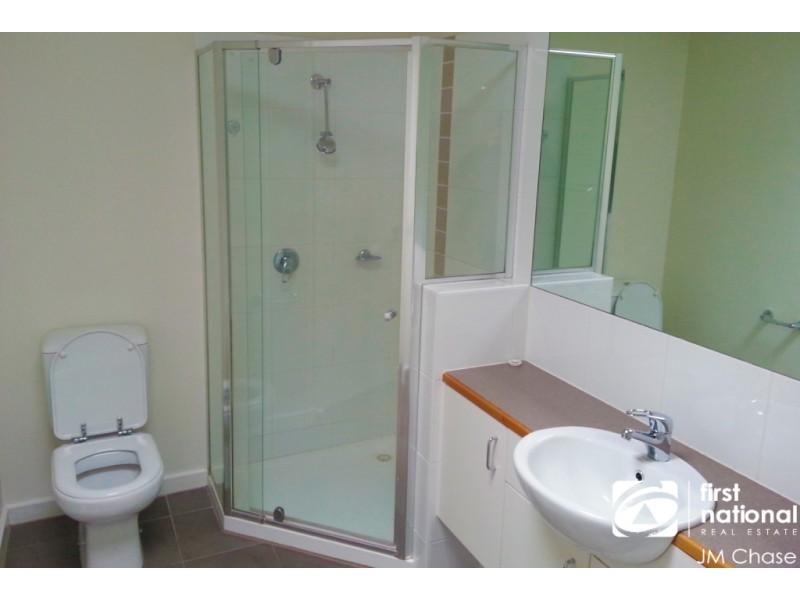 102 Ormond Road, Clayton VIC 3168