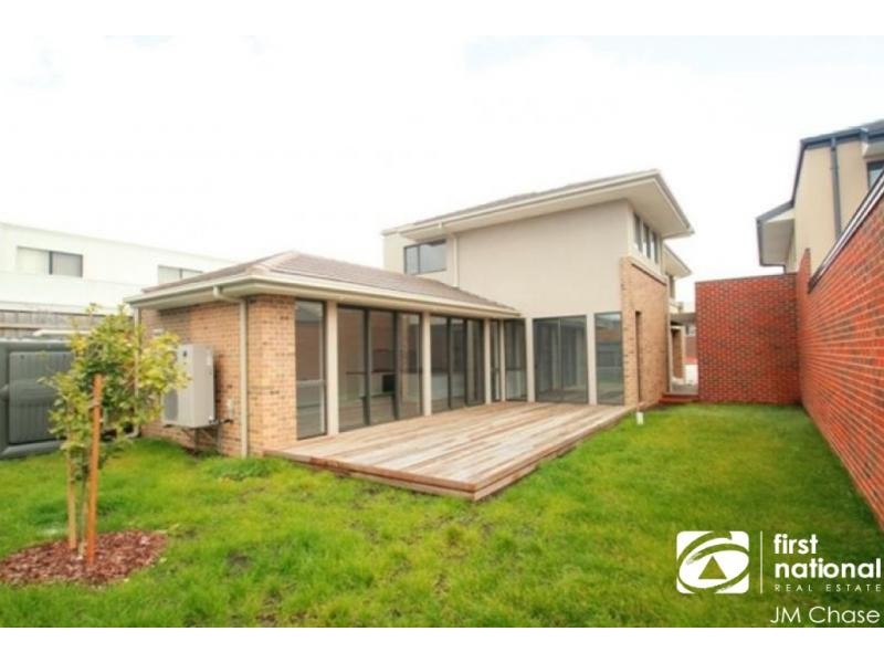 15 Elmington Avenue, Forest Hill VIC 3131