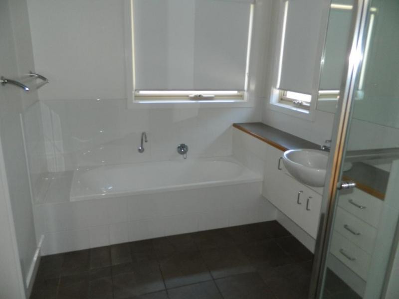 96 Ormond Road, Clayton VIC 3168