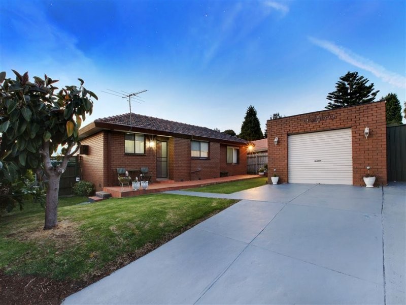 281 Mahoneys Road, Forest Hill VIC 3131