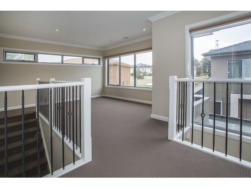 11/125-129 Hawthorn Road, Forest Hill VIC 3131