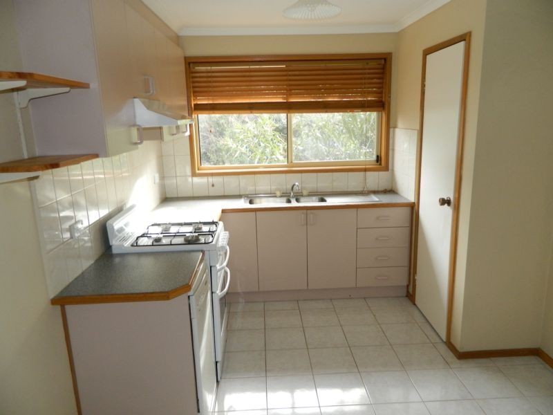 2A Husband Road, Forest Hill VIC 3131