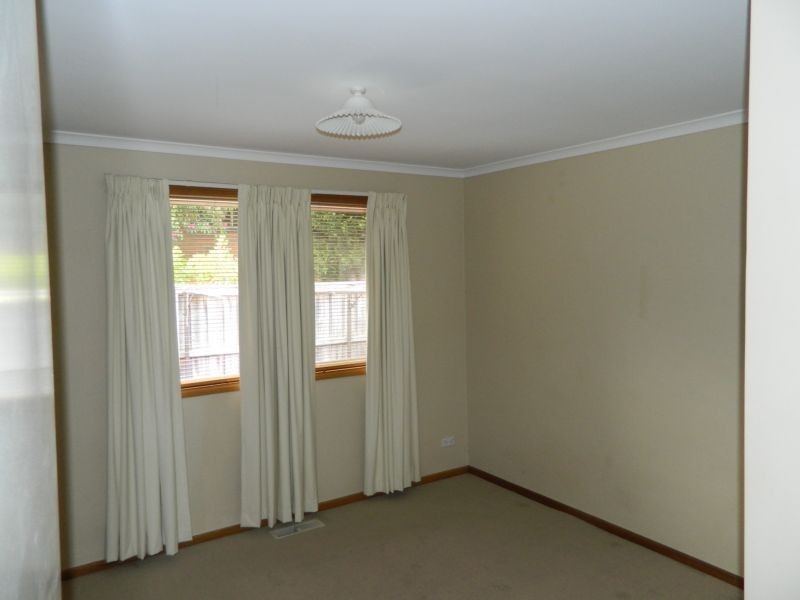 2A Husband Road, Forest Hill VIC 3131