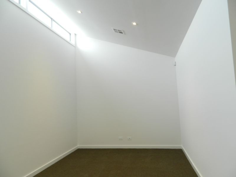 23 Charlottes Way, Forest Hill VIC 3131