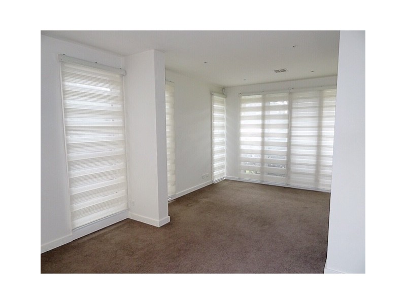 6 Tisane Avenue, Forest Hill VIC 3131