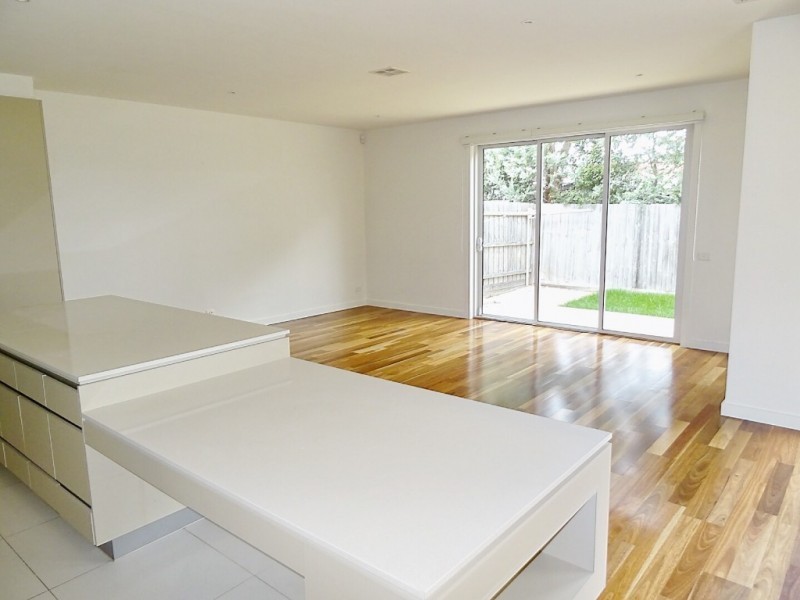 6 Tisane Avenue, Forest Hill VIC 3131