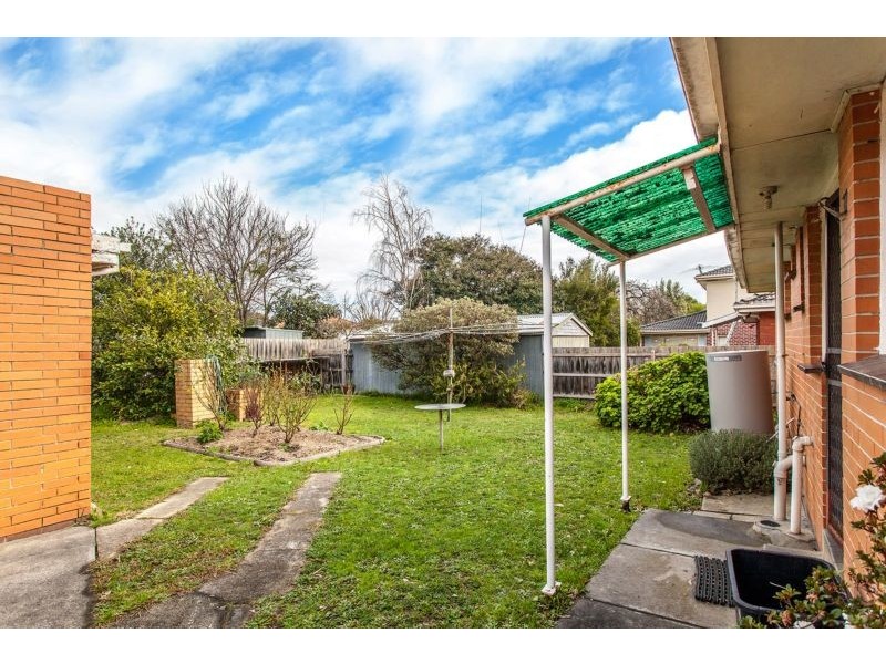 68 Hawthorn Road, Burwood East VIC 3151