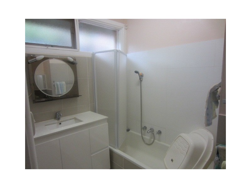 54 Old Lilydale Road, Ringwood East VIC 3135