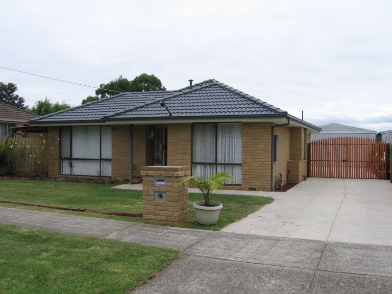 37 Luscombe Avenue, Carrum Downs VIC 3201