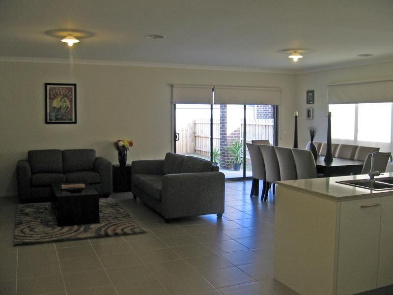 6 Hyperno Way, Sandhurst VIC 3977