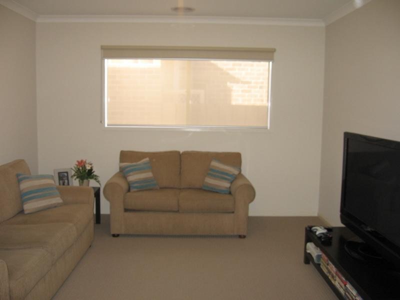 6 Hyperno Way, Sandhurst VIC 3977