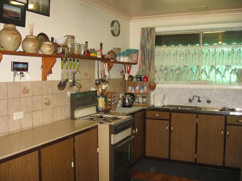 4 Wicklow Street, Seaford VIC 3198