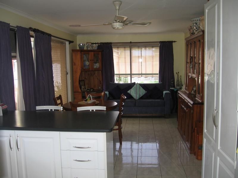 22 Luscombe Avenue, Carrum Downs VIC 3201