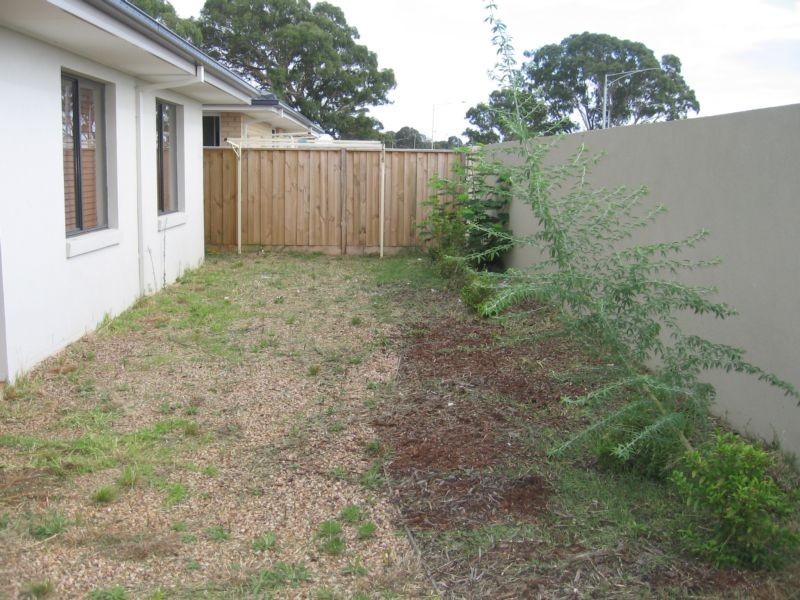 20/2 Barton Drive, Sandhurst VIC 3977