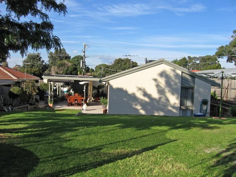 3 Greenwood Drive, Carrum Downs VIC 3201