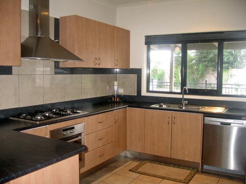 4 Shearer Court, Narre Warren VIC 3805