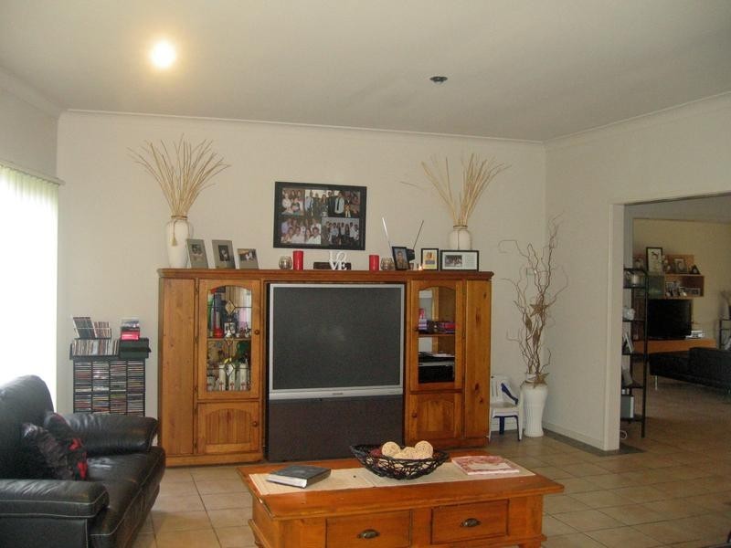 4 Shearer Court, Narre Warren VIC 3805