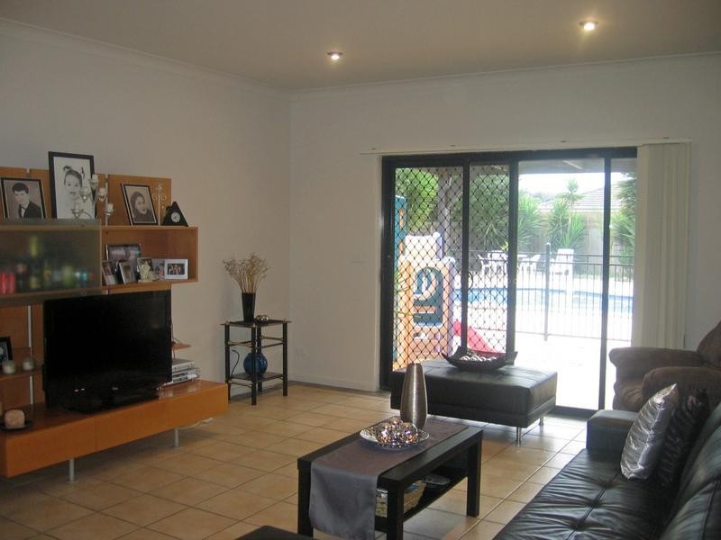 4 Shearer Court, Narre Warren VIC 3805