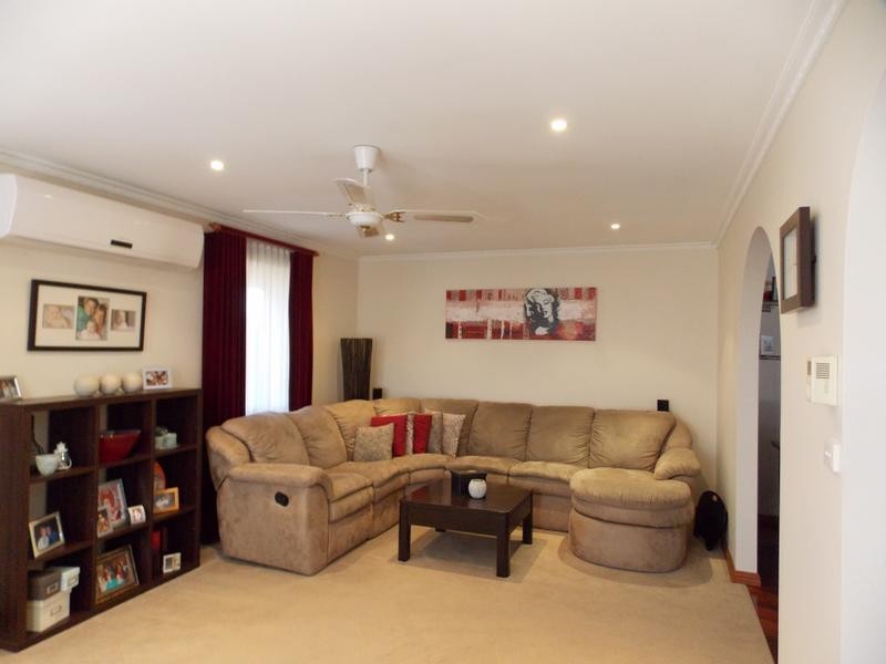 13 Partridge Crescent, Carrum Downs VIC 3201