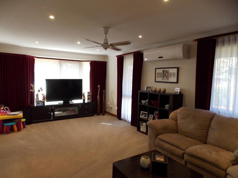 13 Partridge Crescent, Carrum Downs VIC 3201