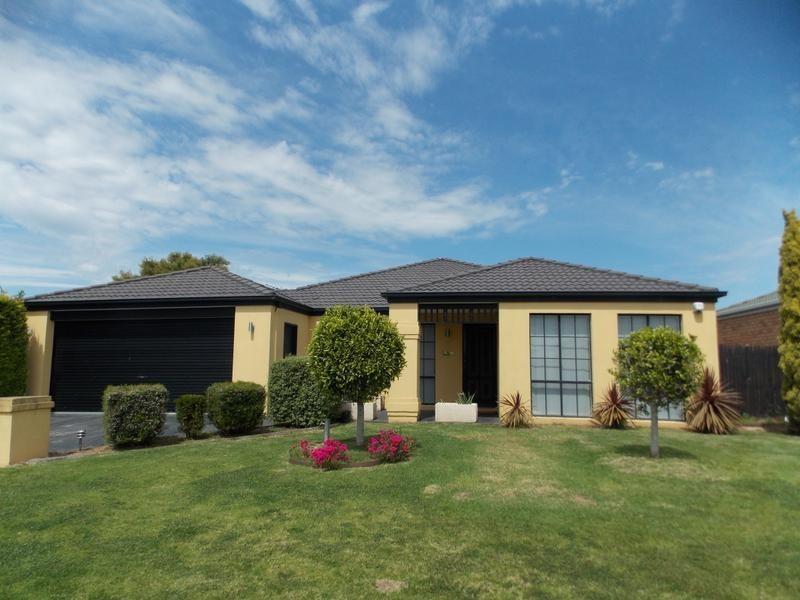 48 Manchester Drive, Skye VIC 3977