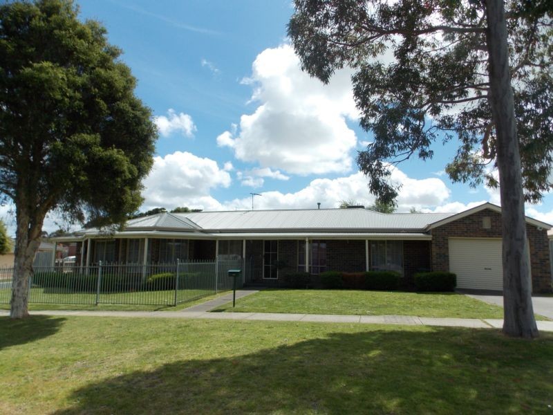 87 Broderick Road, Carrum Downs VIC 3201