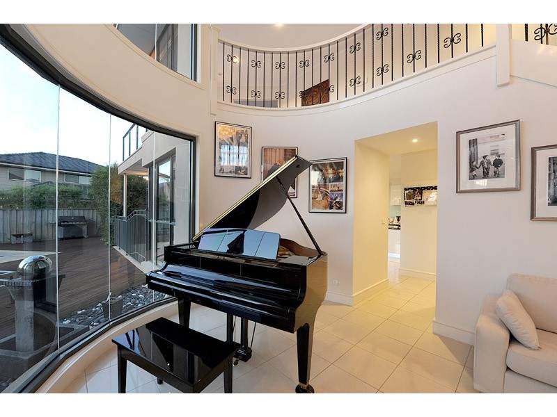 22 Bluewater Drive, Sandhurst VIC 3977