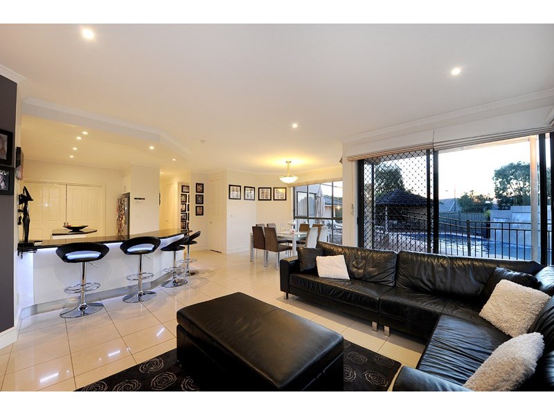 22 Bluewater Drive, Sandhurst VIC 3977