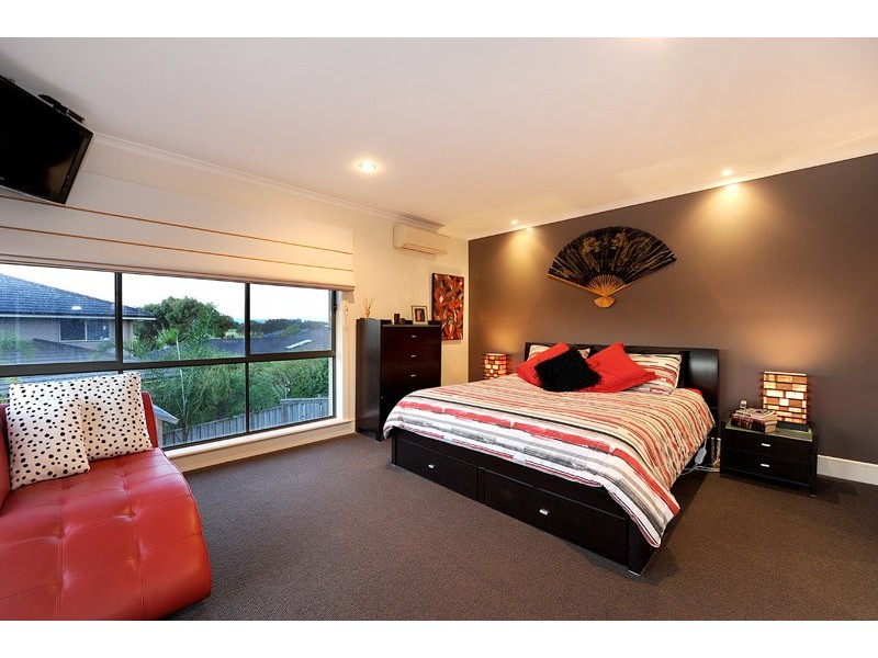 22 Bluewater Drive, Sandhurst VIC 3977