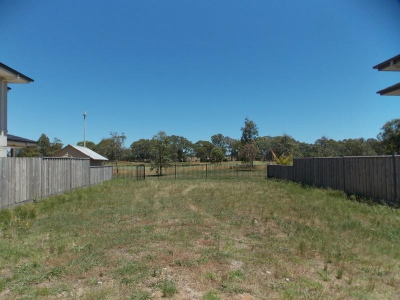 23 Nagle Drive, Sandhurst VIC 3977