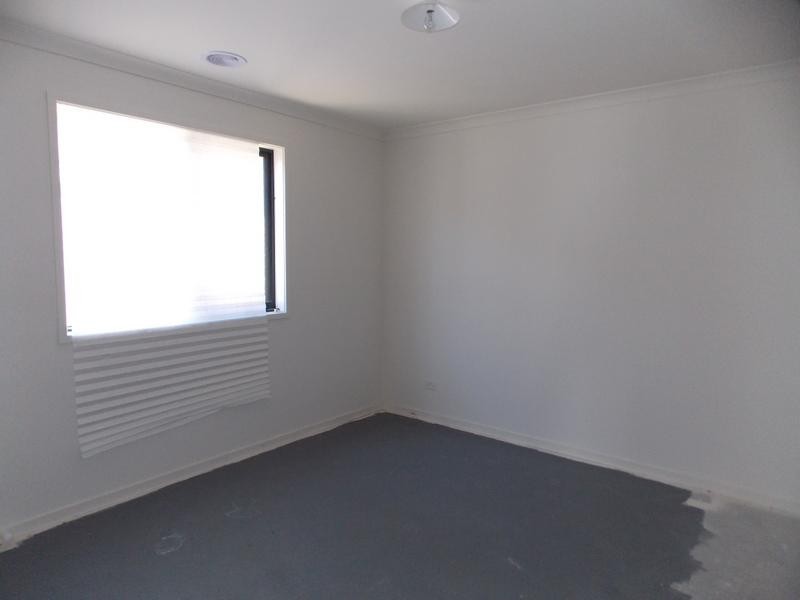 13 Malua Circuit, Sandhurst VIC 3977