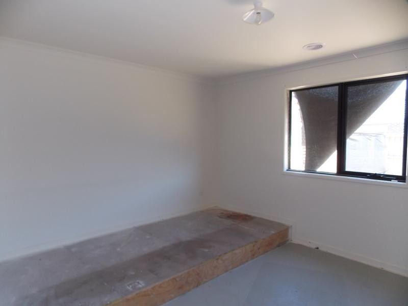 13 Malua Circuit, Sandhurst VIC 3977