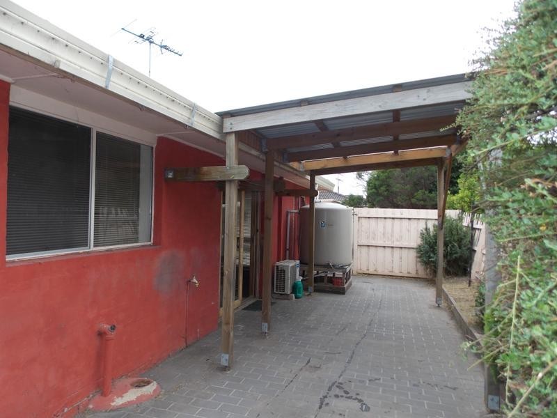 4/8 Carder Avenue, Seaford VIC 3198