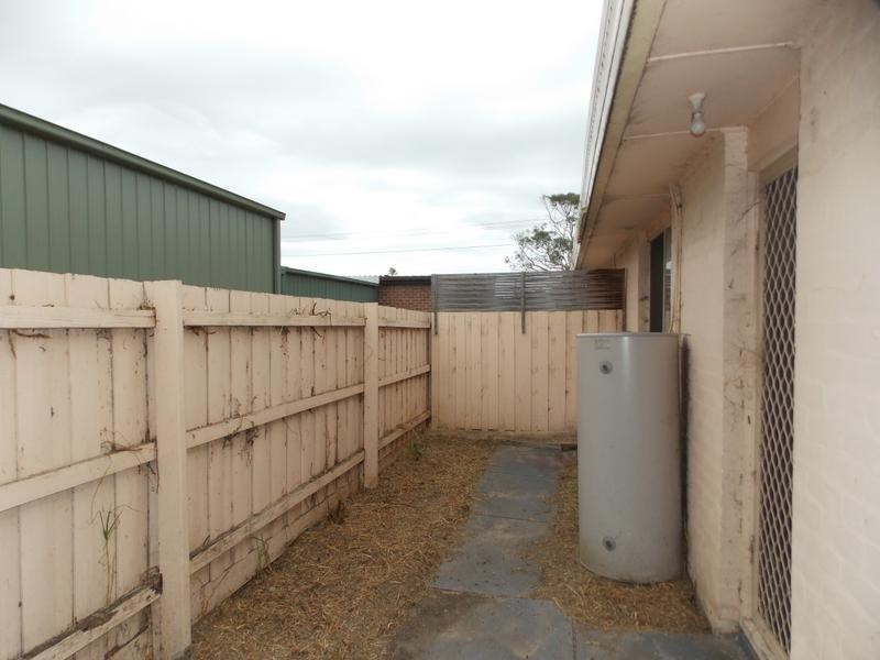 4/8 Carder Avenue, Seaford VIC 3198