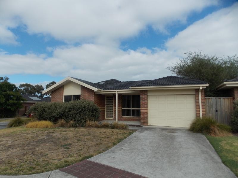 13/55 McClelland Drive, Skye VIC 3977