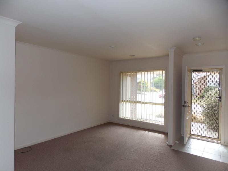 13/55 McClelland Drive, Skye VIC 3977