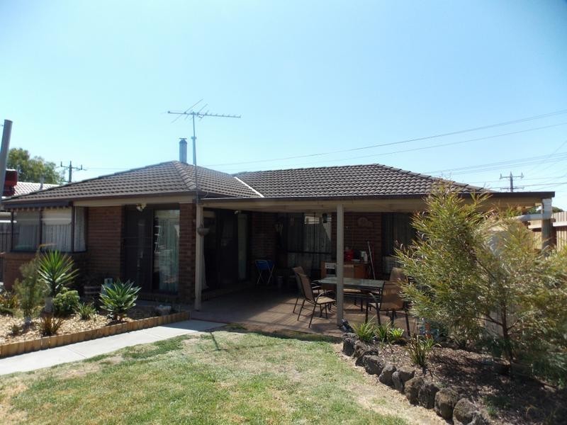 160 Lyrebird Drive, Carrum Downs VIC 3201