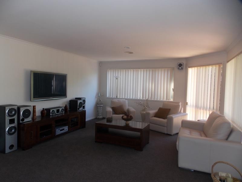 9 Trentham Way, Langwarrin VIC 3910