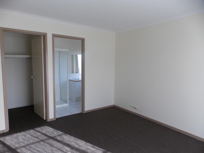 3 Oakes Place, Carrum Downs VIC 3201