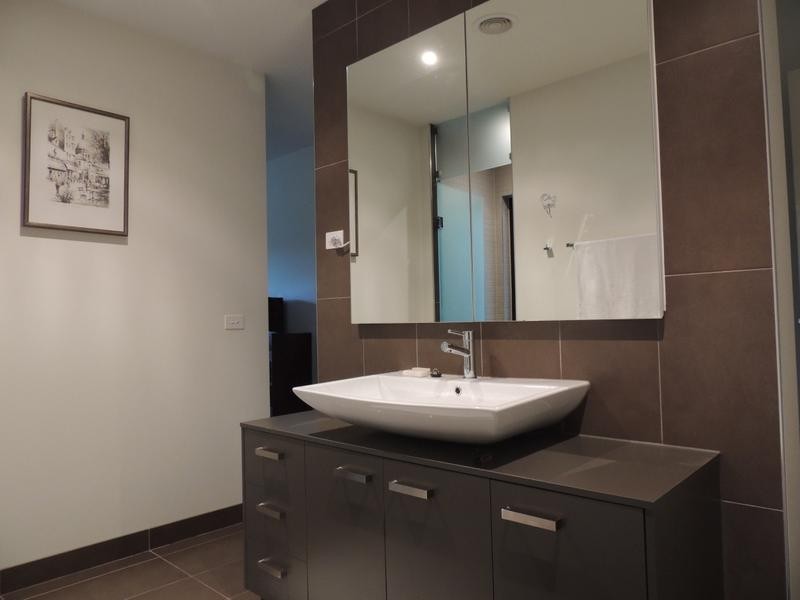 18 Feathery Grove, Sandhurst VIC 3977