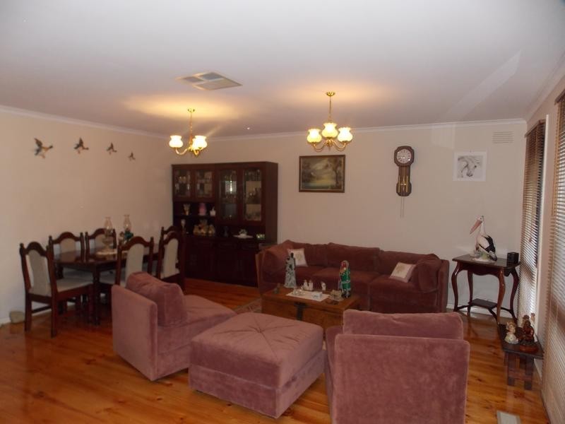 6 Brolga Court, Carrum Downs VIC 3201