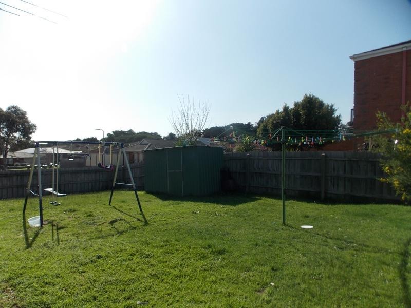 14 James McFarlane Wynd, Skye VIC 3977